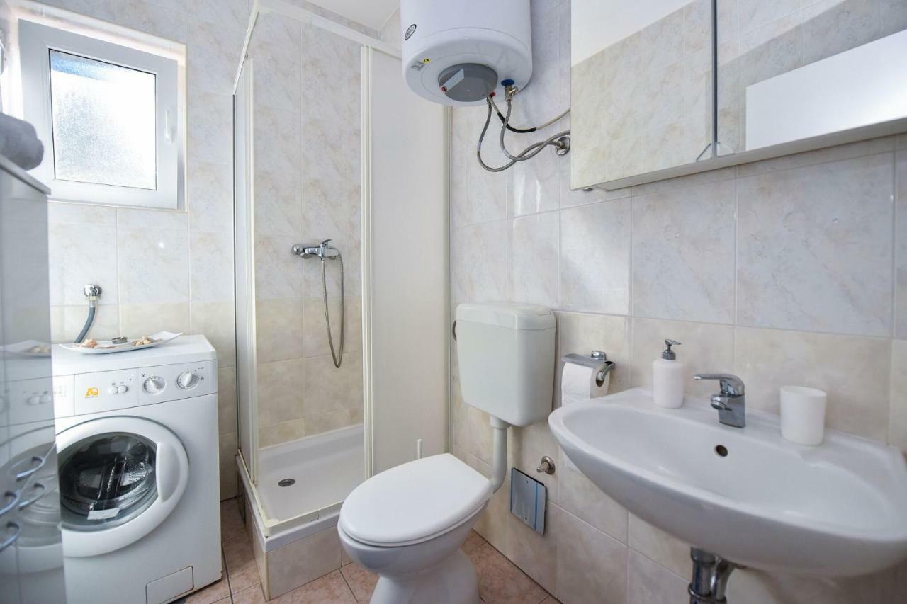 Vicy Apartment Novalja Kültér fotó